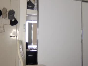 girl Latina Sex Cam with maddyundressed