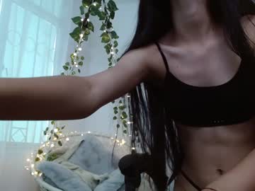 girl
        _sweetzoe_ cam image #45634