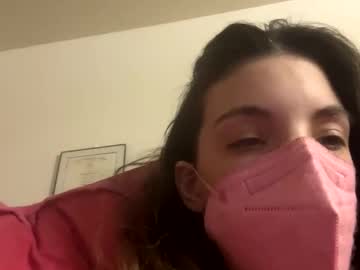 girl
        ivy_rose90 cam image #244029