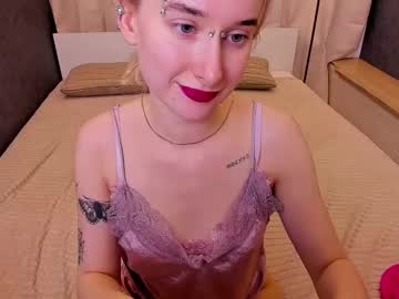 girl Latina Sex Cam with asuna_moonlight