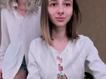 couple
        lanvin_ cam image #76581
