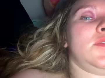 couple Latina Sex Cam with edmcouplee