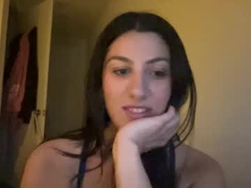 girl
        bustybookworm69 cam image #238555
