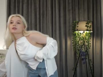 girl
        esmehathorne cam image #196113