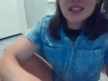 girl
        cukqueen436282 cam image #96274