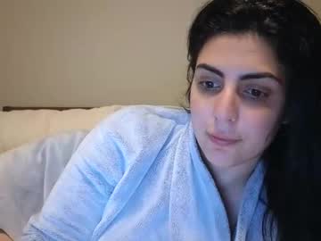 girl Latina Sex Cam with jennagems