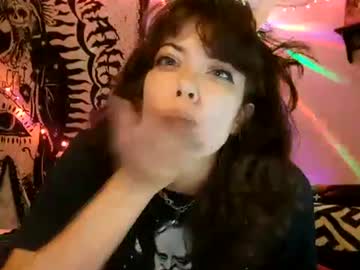 girl Latina Sex Cam with nobunny_owenz