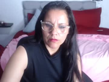 girl
        aghata__ cam image #67061