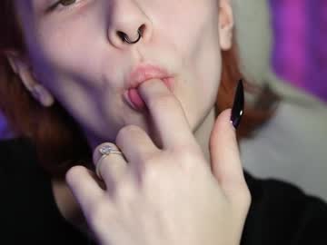 girl
        severs_enigma cam image #212899
