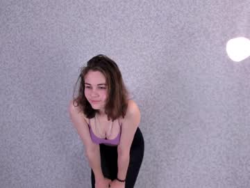 girl
        keirafrancis cam image #85123