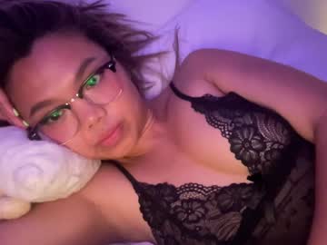 girl
        mississa123 cam image #181567
