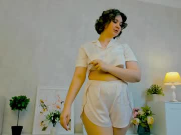 girl
        madnessgirl cam image #244149