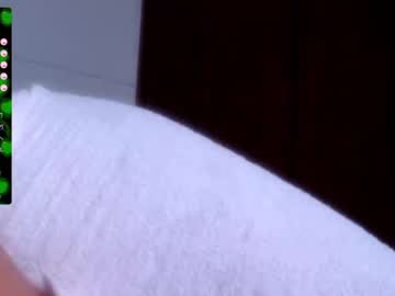 girl
        taty__gomez cam image #148403