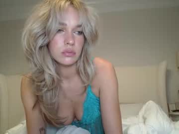 girl
        mslunasagex cam image #147733