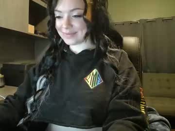 girl
        elizabethdickinson cam image #128669