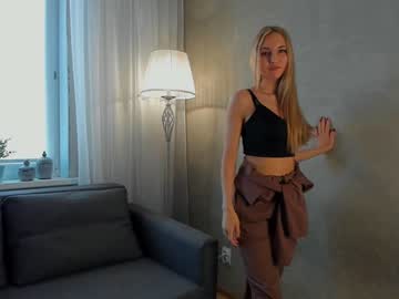 girl
        jessicabarnette cam image #74077