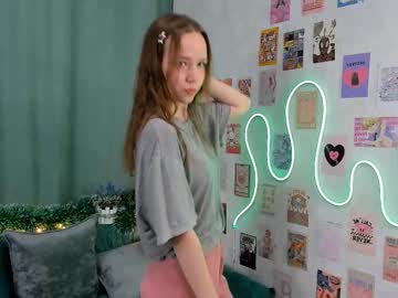 girl
        blondyhayes cam image #223615