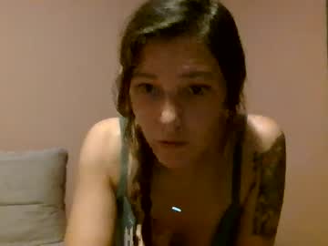 girl
        daydreamj cam image #164232