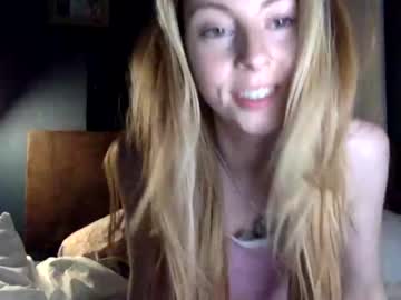 girl
        ashenamodel cam image #84984