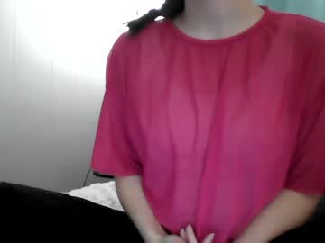 girl
        elizalynn368210 cam image #132776