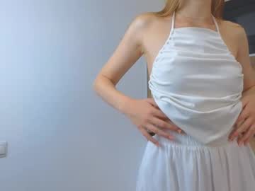 girl
        tellarhackes cam image #187053