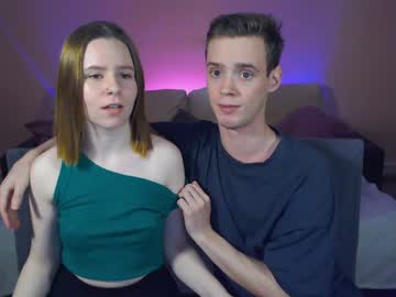 couple
        nickandmolly cam image #212590