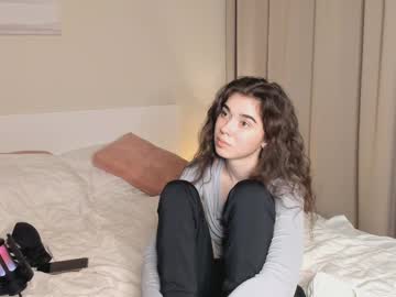 girl Latina Sex Cam with katiebarfield