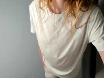 girl
        imogensy cam image #63244