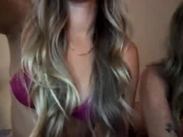 girl
        thelucymae cam image #260216