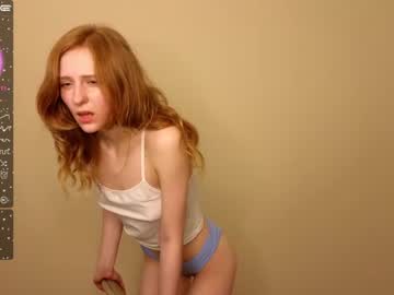 girl
        wowshumm cam image #85985
