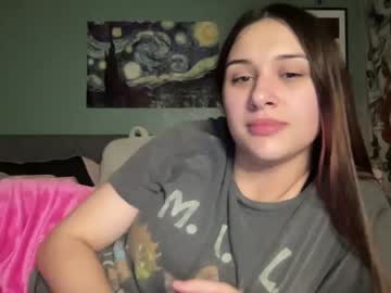 girl
        fairygirlcait cam image #162024