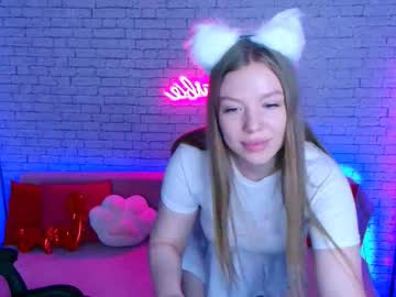 girl
        zlatamilne cam image #239069