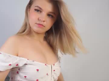 girl
        kendylkane cam image #103599