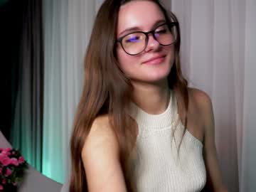 girl
        lorettadunnell cam image #214362