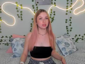 girl
        melissa_babyss cam image #177767