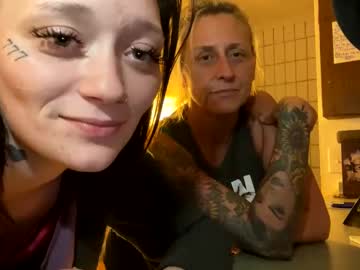 couple
        _tatted_ cam image #195539
