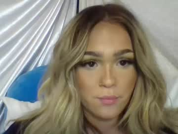 girl
        ari_02 cam image #101218