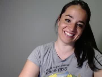 girl
        melaniebiche cam image #24195