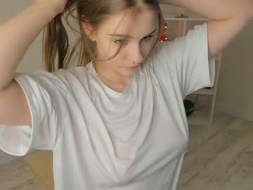 girl
        arky_b1y cam image #115545