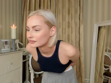 girl
        nicolekitman cam image #135083