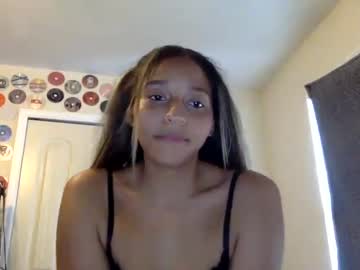 girl
        ally_alysse cam image #193400