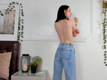 girl
        zaracreedon cam image #178156