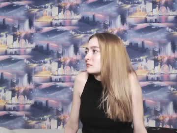 couple
        brazzers_louis cam image #77385