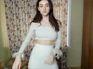 girl
        susanbankse cam image #68924