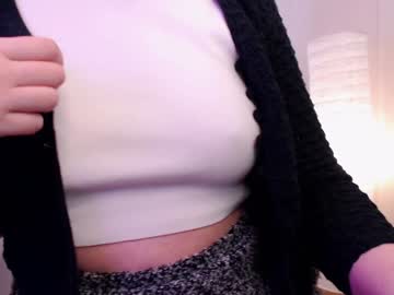 girl
        your_freya cam image #234535
