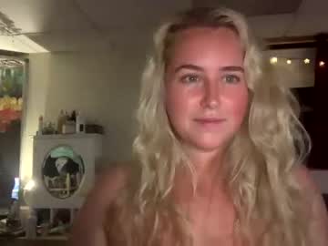 girl
        blonde4lyfe cam image #115789