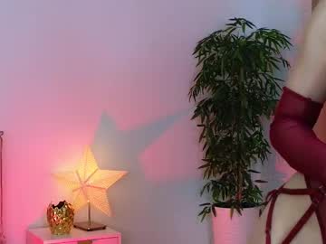 girl
        adele_armas cam image #245747