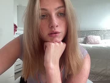 girl
        missirea cam image #86923