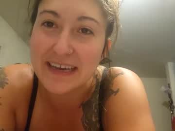 girl
        walnut4u cam image #192323