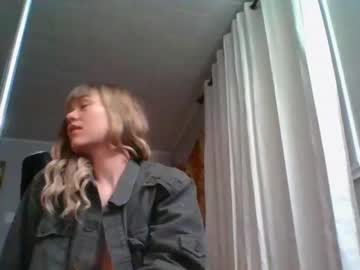 girl
        missspirit965244 cam image #149706